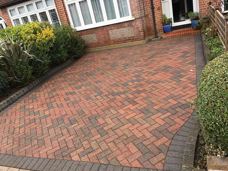 Driveway Cleaning in Woking Surrey